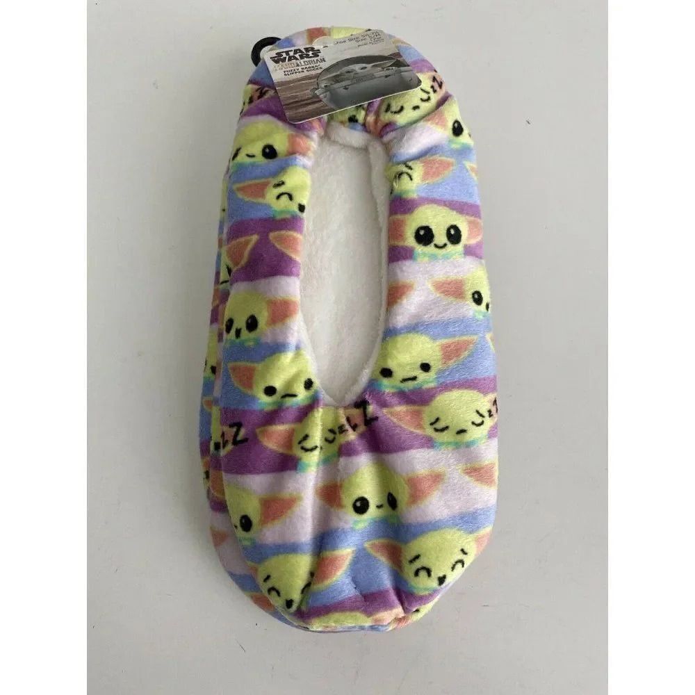 Baby Yoda Slipper Socks Sz S/M (5.5-7.5) Grogu Star Wars Mandalorian Non-Slip